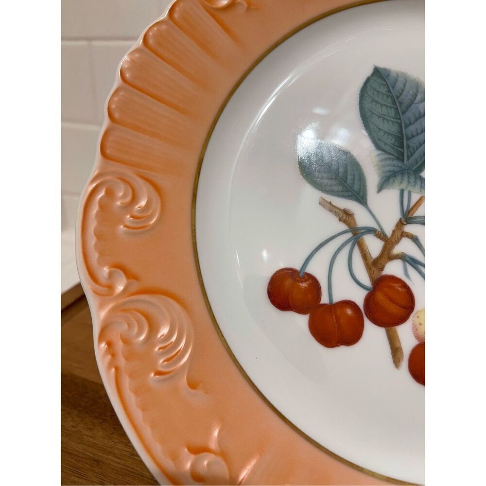 Mottahedeh Porcelain “Summer Fruit” Cake Stand - Picture 11 of 14